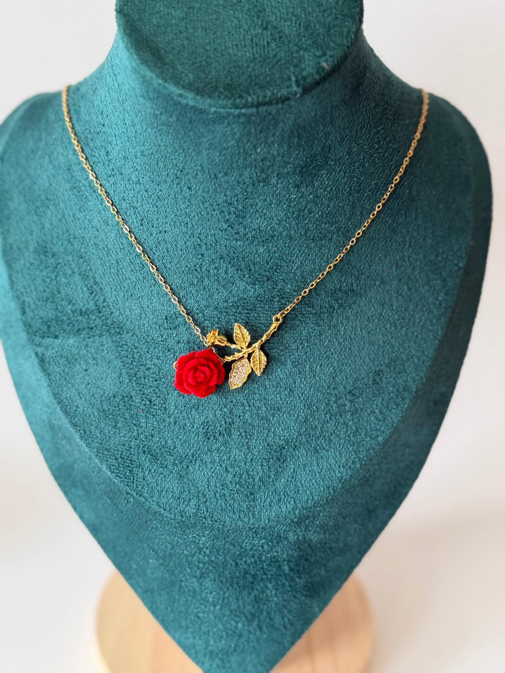 Rosé Bloom Necklace