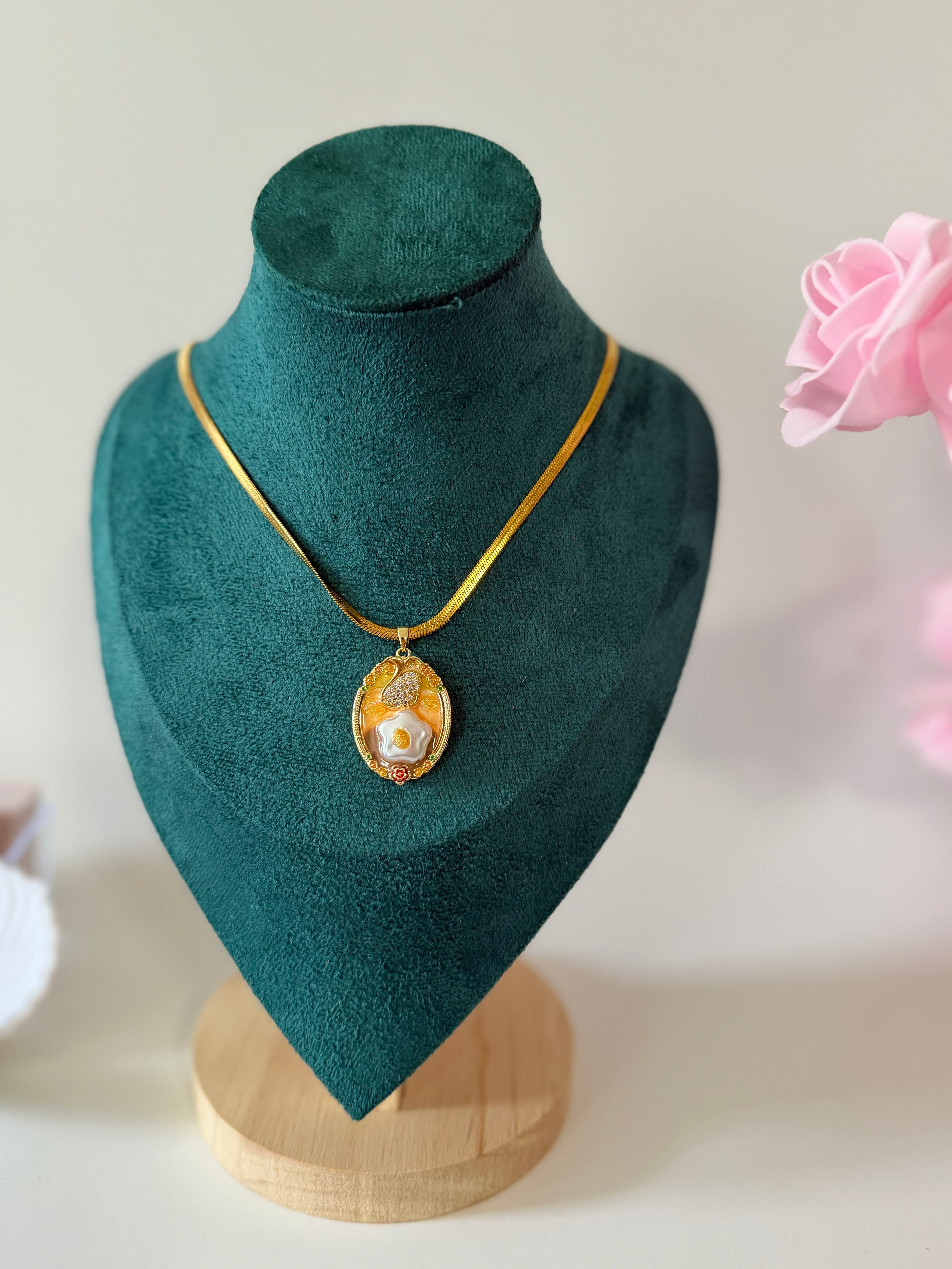 Golden Pearl Necklace