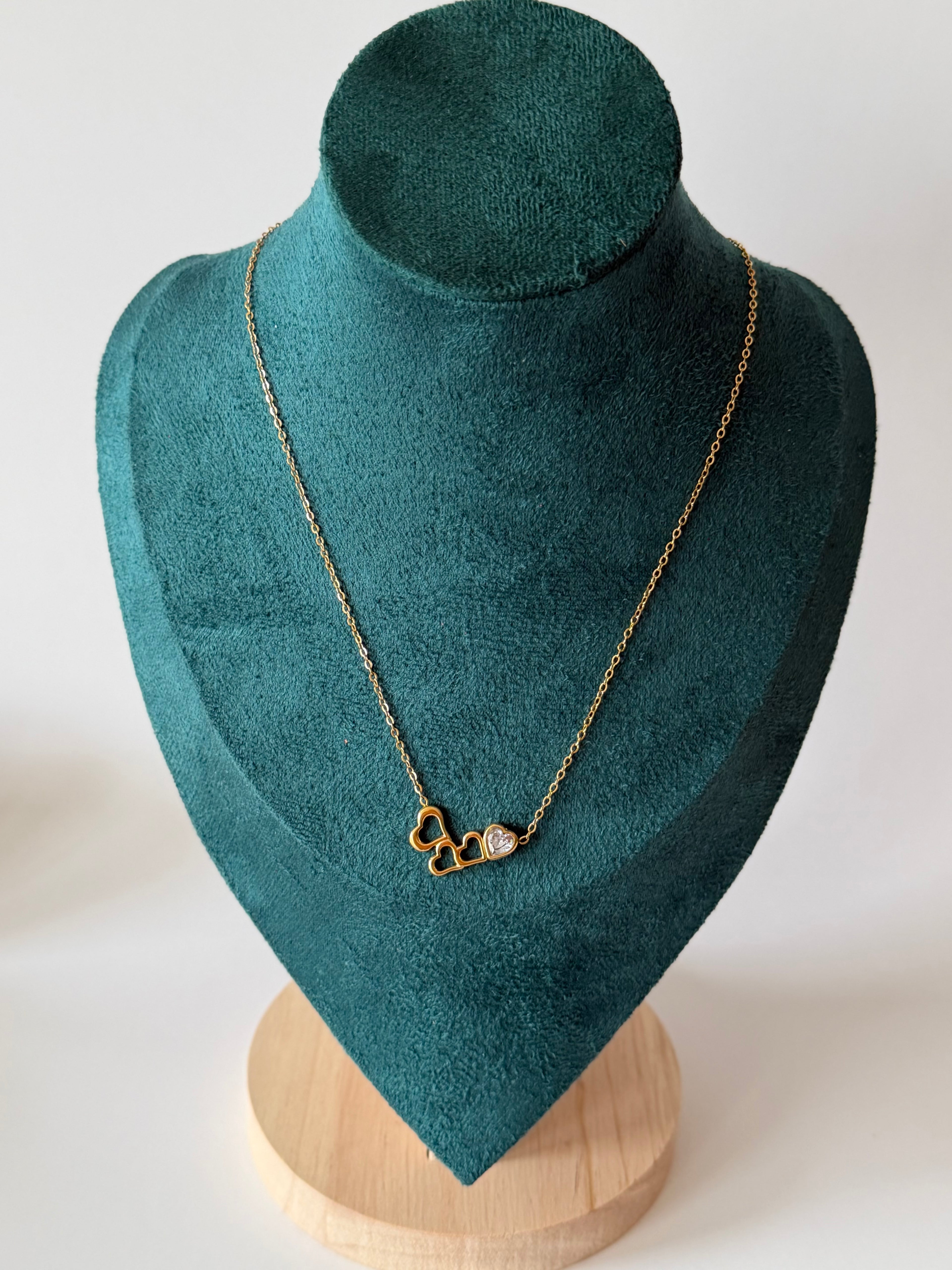 Eterna Hearts Necklace